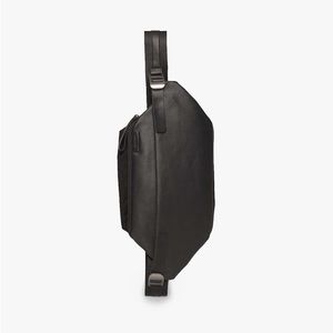 Côte & Ciel SLING BAG